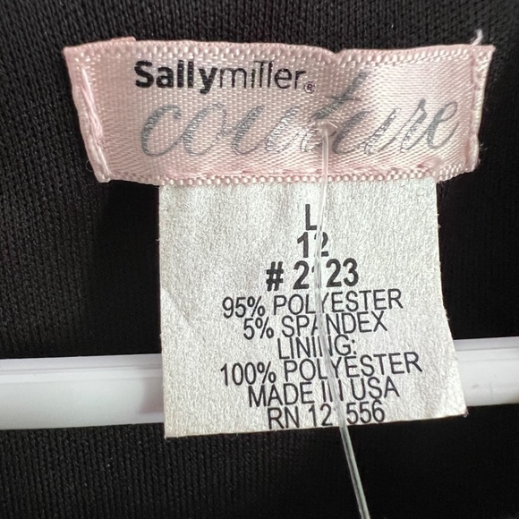 Sally Miller Couture girls dress. Black fun fabric size Large (12) - Picture 3 of 4